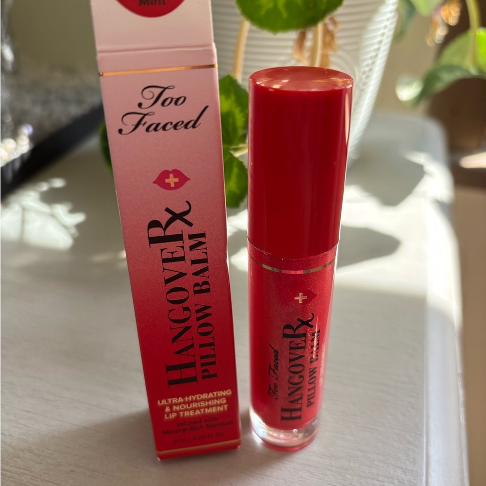 Too Faced Red Lip Gloss High-Shine Balm